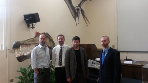 Davide Bonadonna (illustratore) - Cristiano Dal Sasso (Paleontologo, curatore al Museo St.Nat. di Milano) - Dawid Iurino (per le TAC) - Simone Manganuco (Paleontologo - PHD a Firenze)